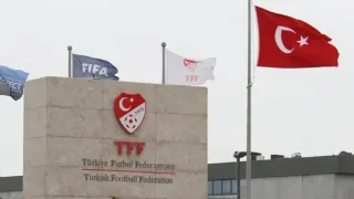 Turkiya futbol federatsiyasida hakamlik mojarosi yuzasidan tergov boshlandi