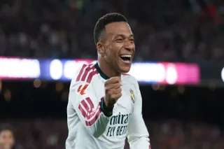 Kilian Mbappe Real safidagi yubiley yuzinchi golini nishonladi