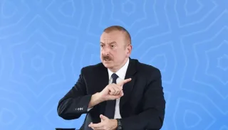 Ilhom Aliyev dunyodagi faqat ikki qudratli davlatni sanadi