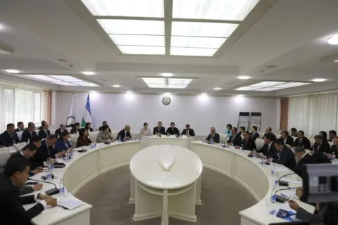 Sudyalar uchun media va inqirozli vaziyatlarda ishlash kursi boshlandi