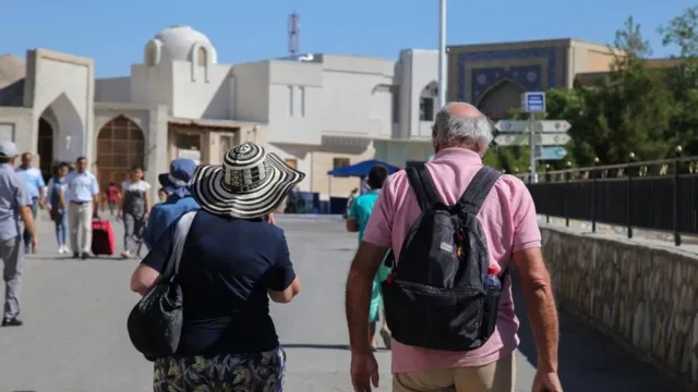 O'zbekiston turizm daromadi bir milliard dollardan oshdi