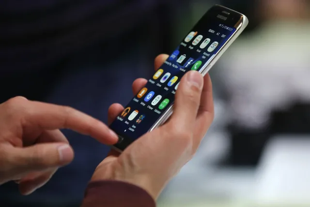 Smartfoningiz sekin ishlayaptimi? Sababi ijtimoiy tarmoqlar bo'lishi mumkin