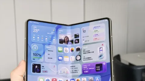 Tarmoqda buklanuvchi "iPhone Ultra" smartfonining ilk suratlari tarqaldi