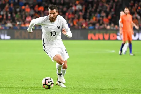 Andre-Pyer Jinyak professional futbolchilik faoliyatini yakunlamoqda