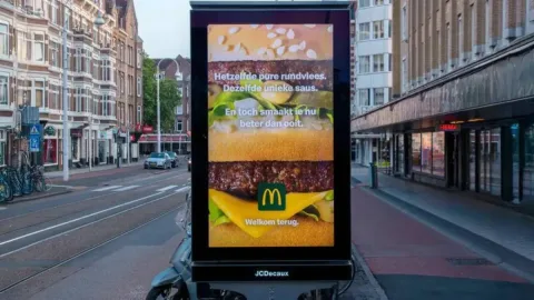 Amsterdamda go'sht va yoqilg'i reklamasi butunlay taqiqlandi