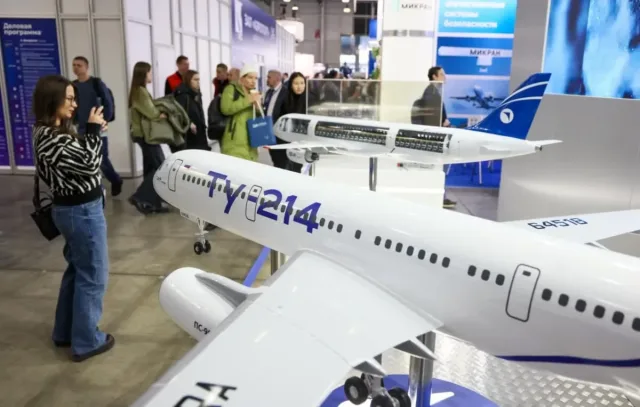 Rossiya 2027-yildan yangilangan Tu-214 samolyotlarini yetkazib berishni boshlaydi
