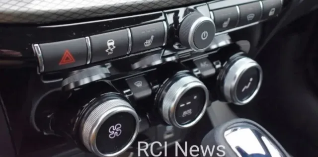 AvtoVAZ yangilangan Lada Vesta modellarini iqlim nazorati bilan ishlab chiqarmoqda