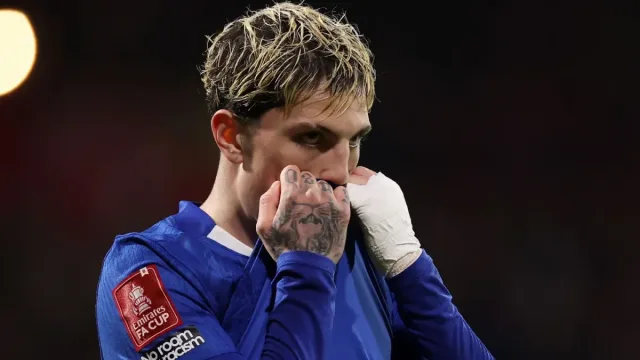 Alejandro Garnacho Chelsi safidan Aston Villa klubiga o'tmoqda