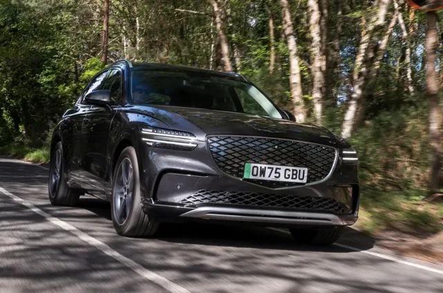 Genesis kompaniyasi yangilangan Electrified GV70 modelini taqdim etdi