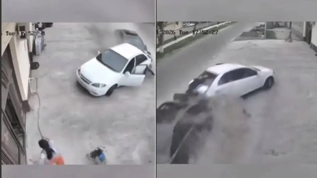 Jomboyda mast haydovchi Gentra bilan to'xtab turgan mashinaga urildi