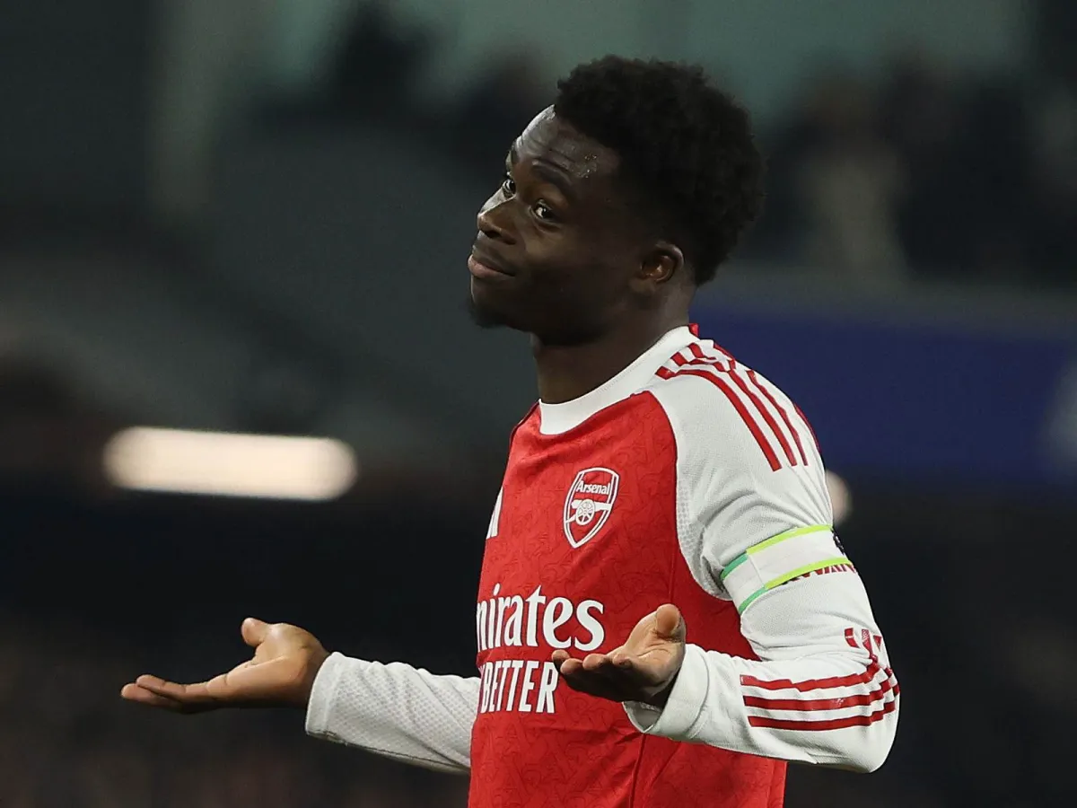 Bukayo Saka "Arsenal" safida maydonga qaytdi