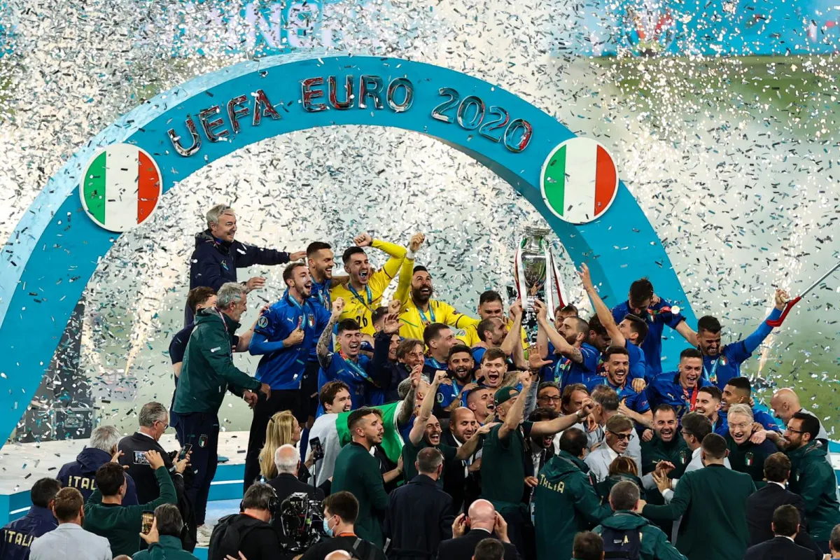 Italiya futbol federatsiyasi rahbari muvaffaqiyatsizlik tufayli iste'foga chiqdi