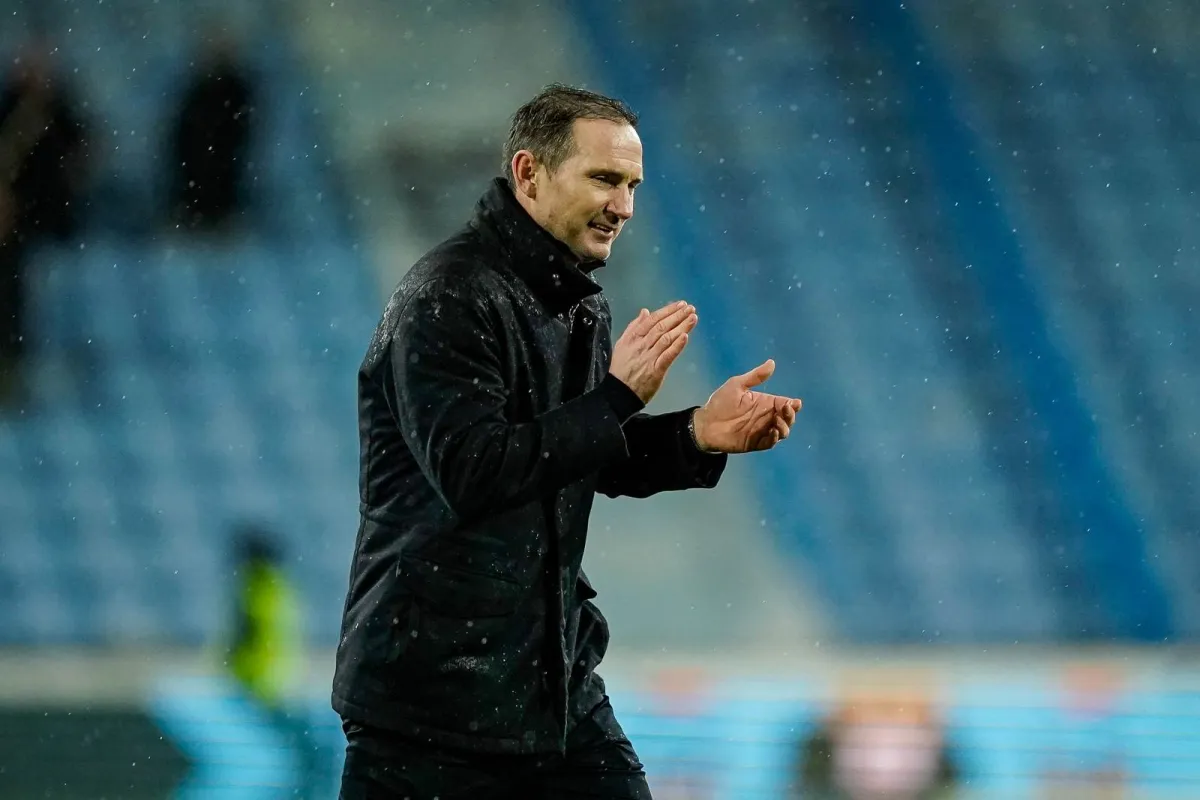 Jeymi Karrager Premer-liga tarixidagi eng yaxshi yarim himoyachilar reytingida