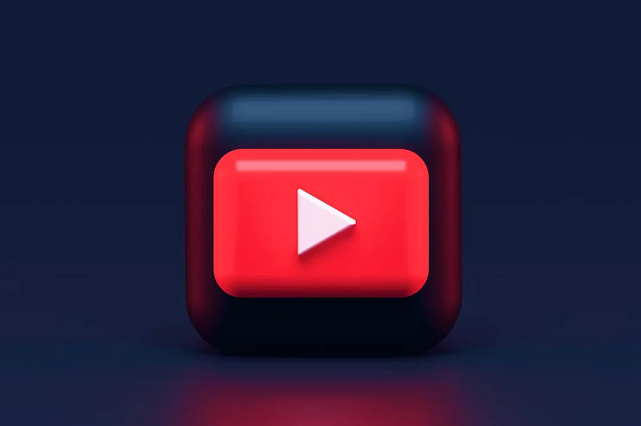 Edge brauzeri YouTube videolarini fonda chalish imkoniyatini taqdim etdi