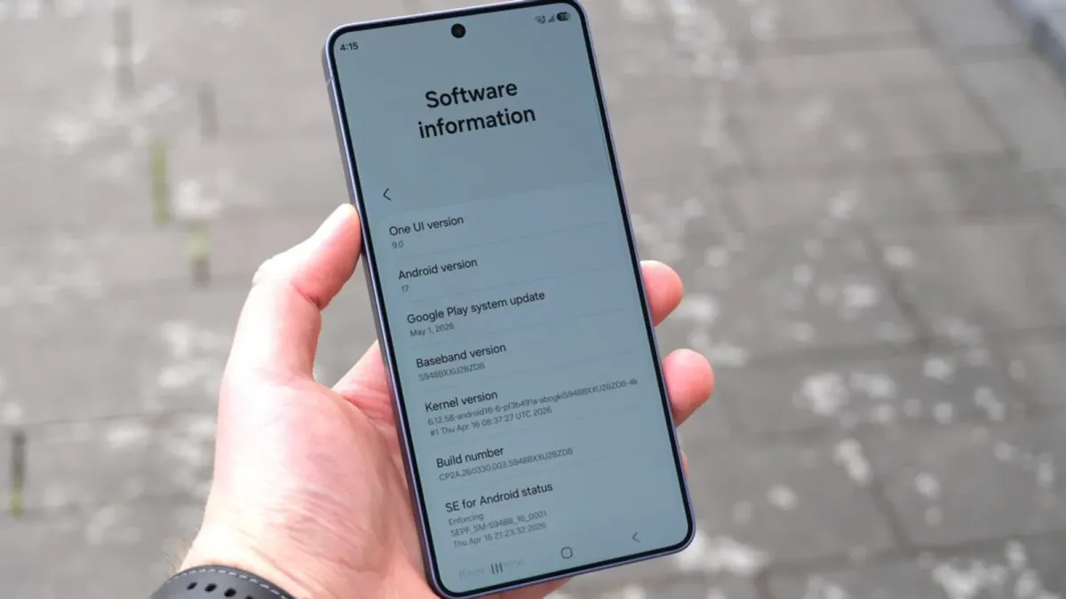 Samsung aprel oyida to'rtta flagmani uchun ikkinchi yangilanishni chiqardi