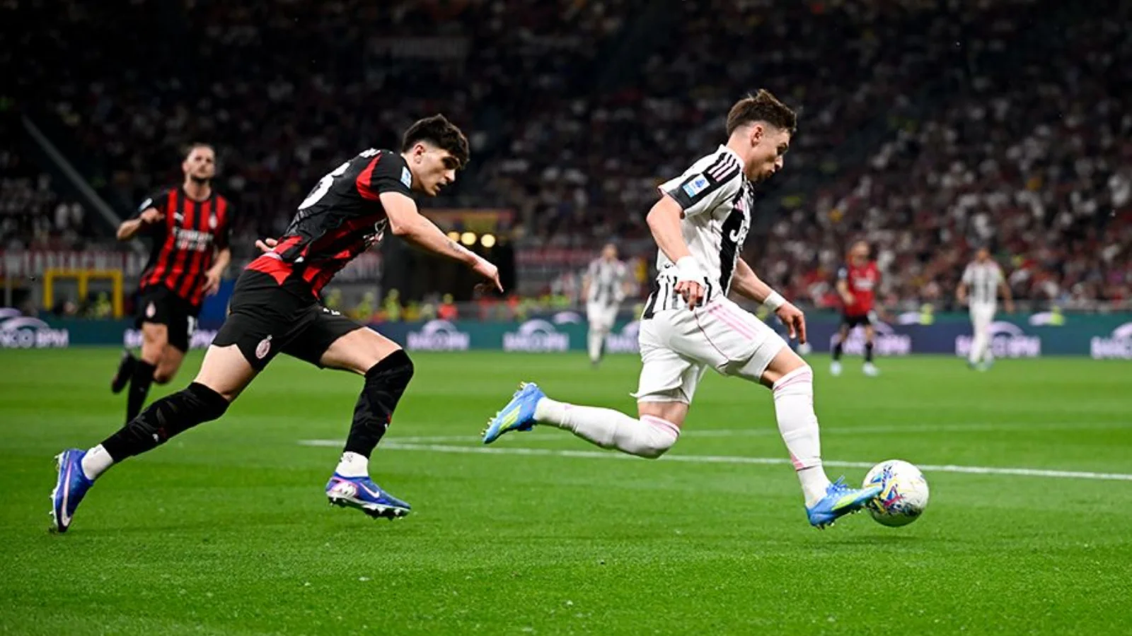 Milan va Yuventus o'rtasidagi derbi golsiz yakunlandi