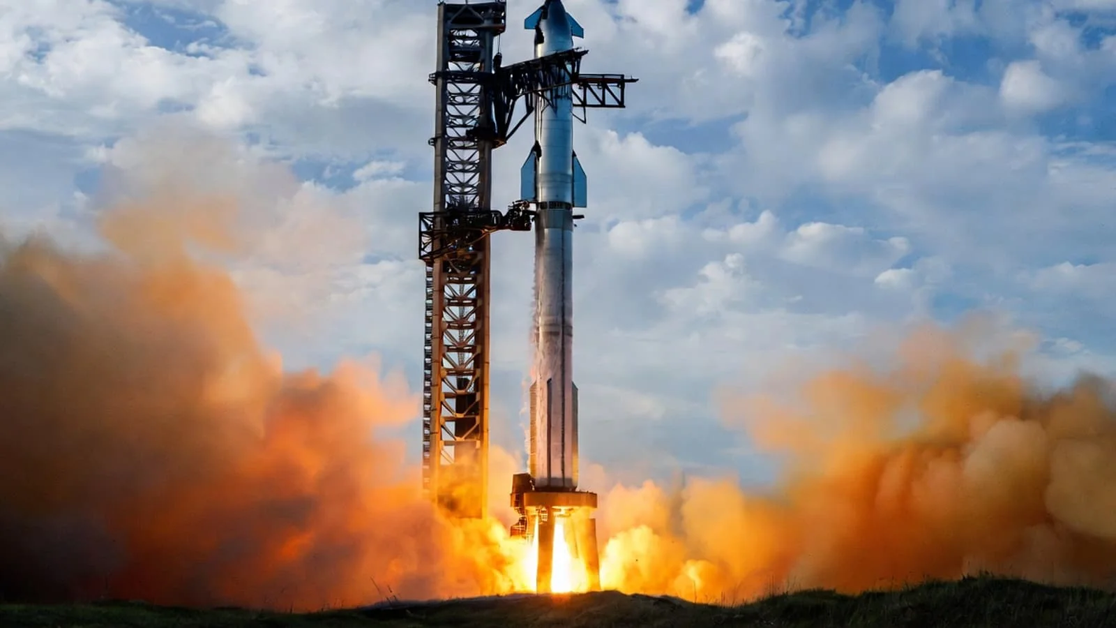 SpaceX Starship raketasini ishlab chiqarish narxi 100 million dollarga baholandi