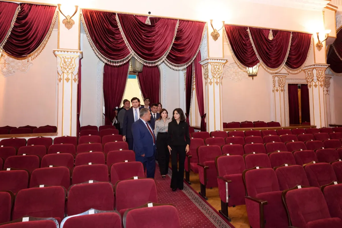 Saida Mirziyoyeva Toshkent teatrlari va madaniyat maskanlarini ko‘zdan kechirdi