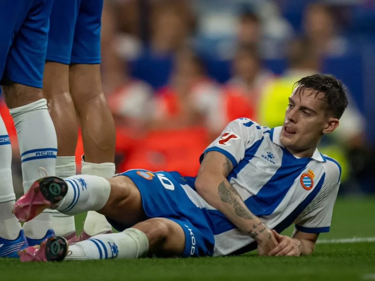"Espanyol" futbolchisi "Barselona" muxlislarining tanqidlari tufayli ijtimoiy tarmoqlarni yopdi