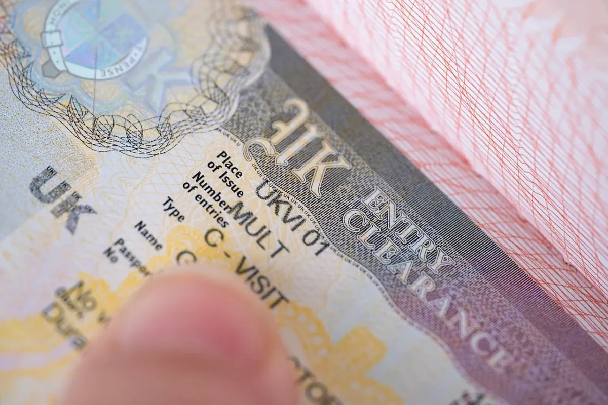Buyuk Britaniya viza sayti minglab foydalanuvchilar maʼlumotlarini ochiq qoldirdi