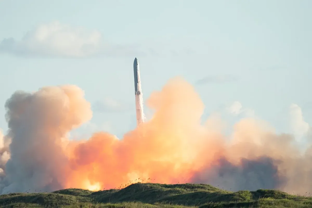 FAA SpaceX kompaniyasiga Starship parvozidagi nosozlikni tekshirishni buyurdi