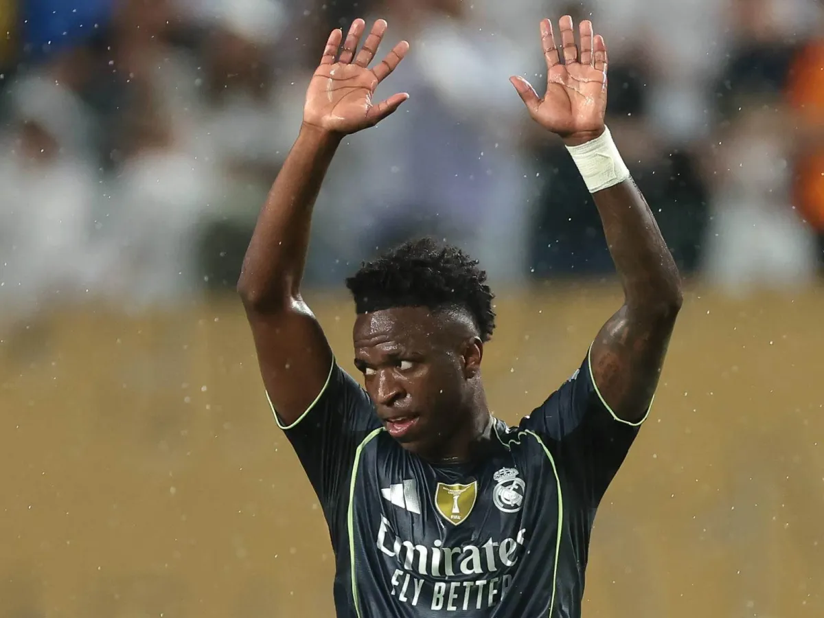Vinisius: «Real Madrid» yana cho'qqiga qaytishiga ishonaman