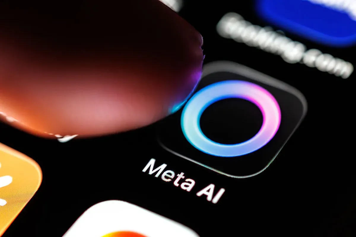 Meta suniy intellektga asoslangan yangi taqiladigan qurilma ishlab chiqmoqda