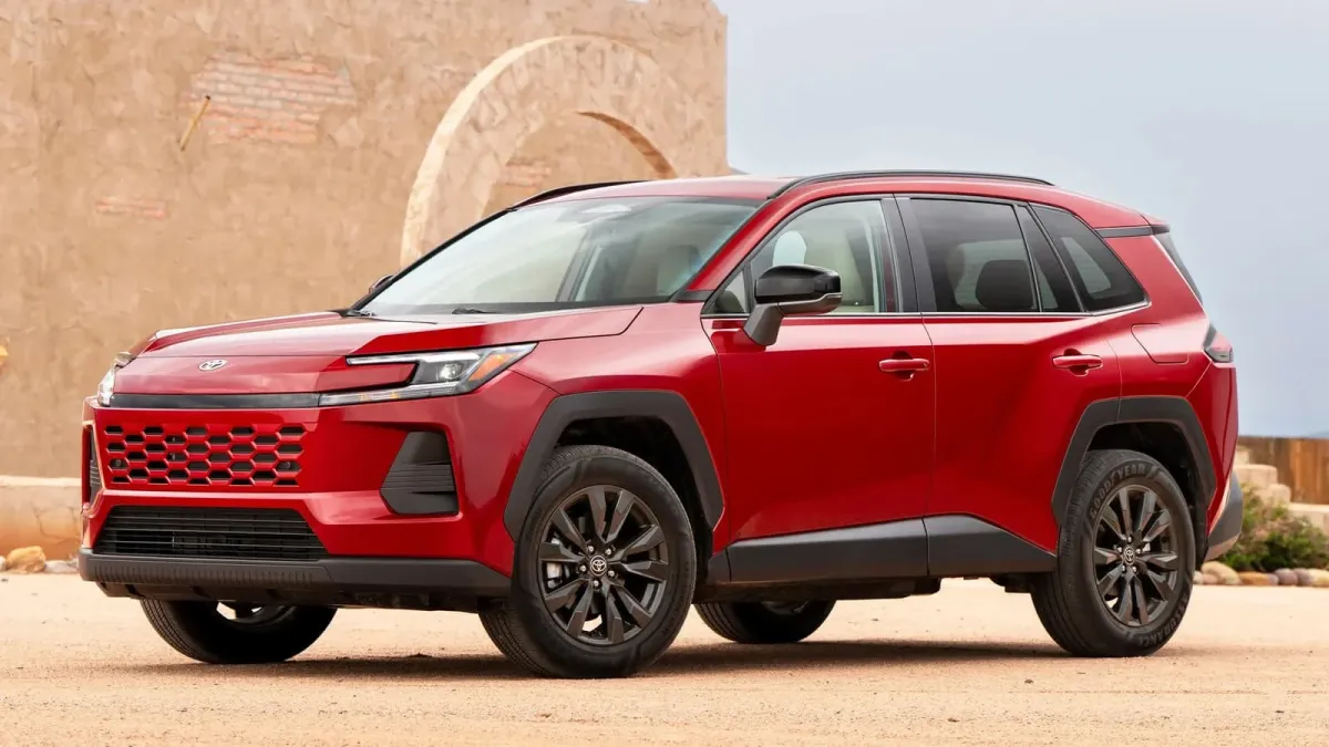 AQSH bozorida Toyota RAV4 modeliga talab keskin ortmoqda