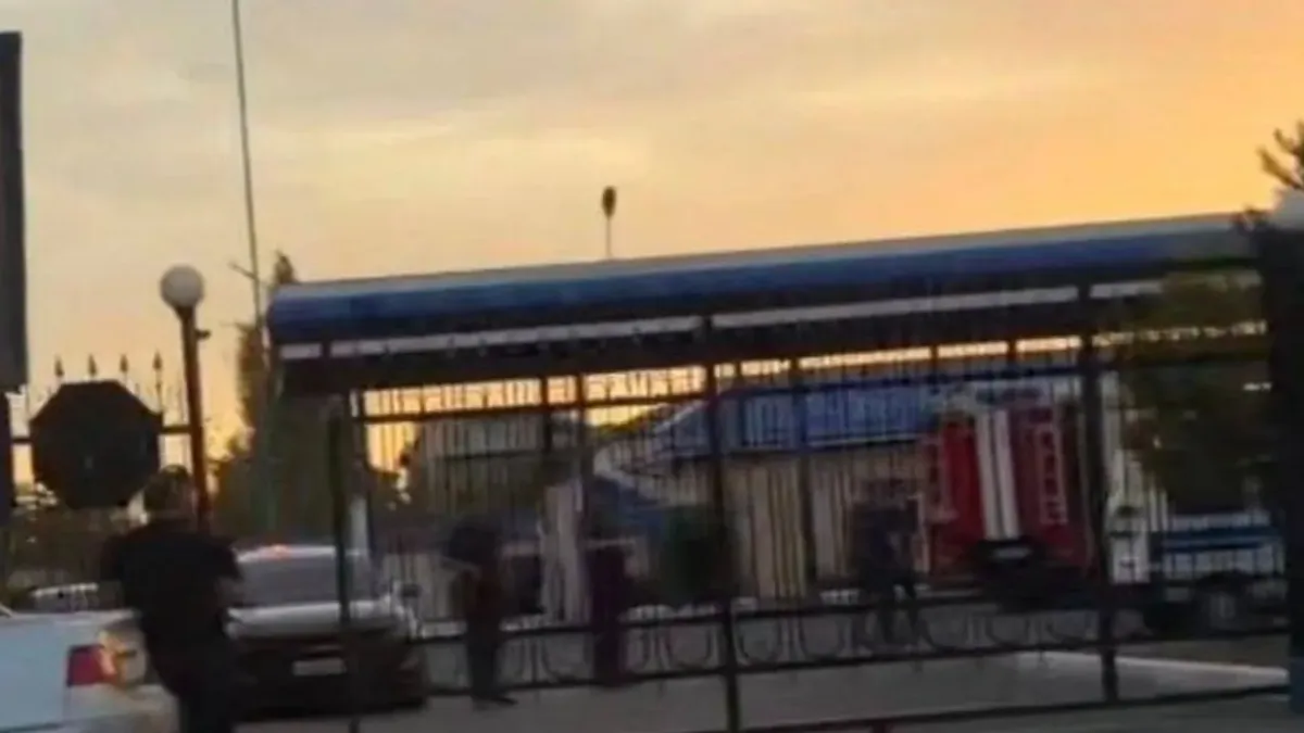 Farg‘onada gaz to‘ldirish shoxobchasida avtobus balloni yorilib ketdi