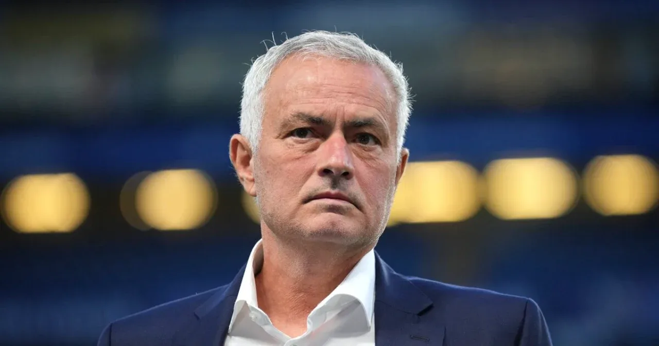 Joze Mourinio rasman Real Madrid klubi bosh murabbiyi etib tayinlandi