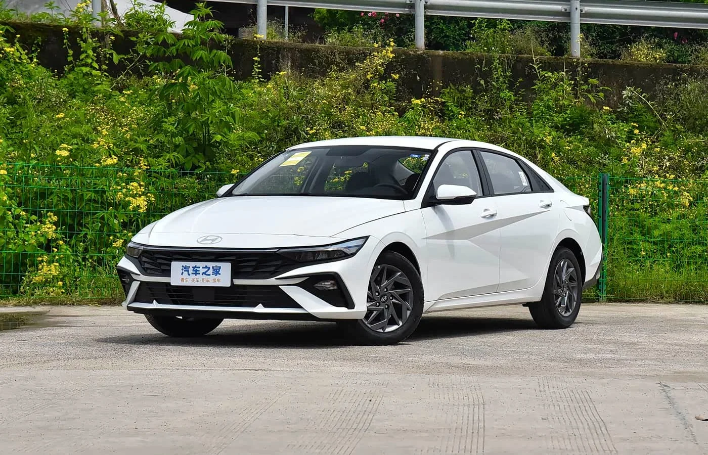 Yangi Hyundai Elantra 2026 modeli Xitoyda sotuvga chiqdi