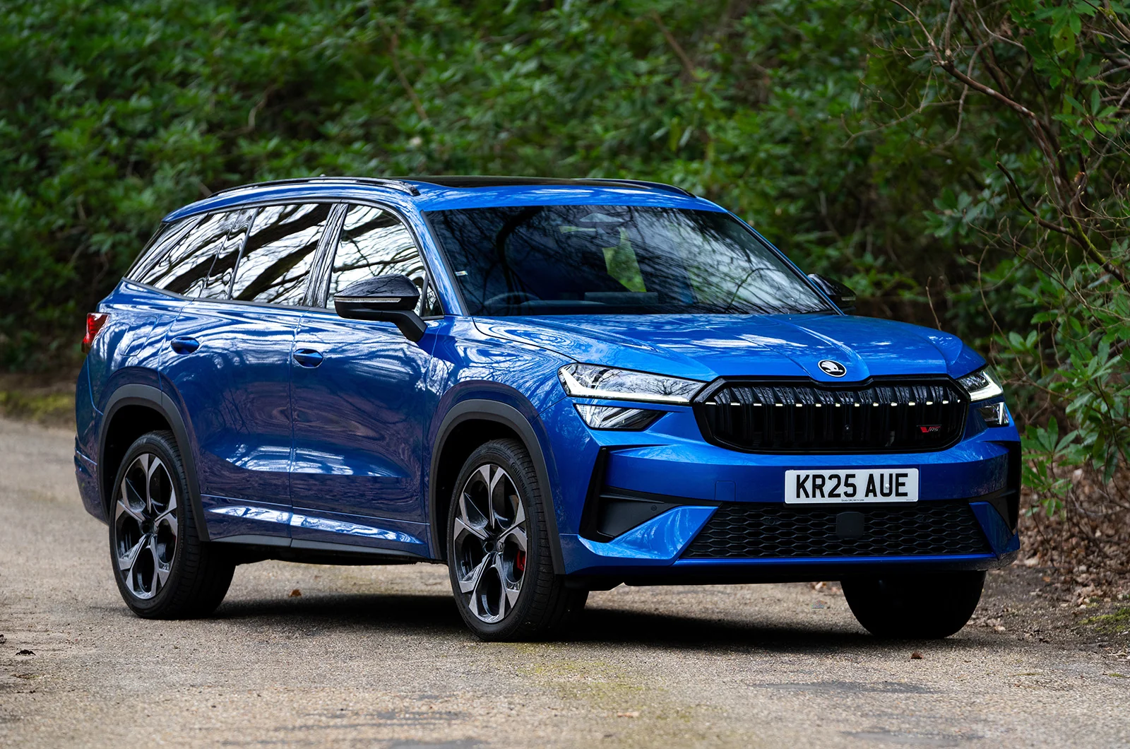 Skoda Kodiaq oilaviy foydalanish uchun nima bilan ajralib turadi