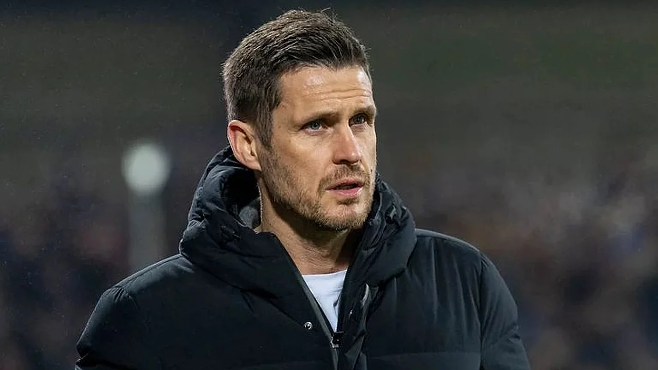 Sebastian Kehl Tottenxem klubining taklifini rad etdi