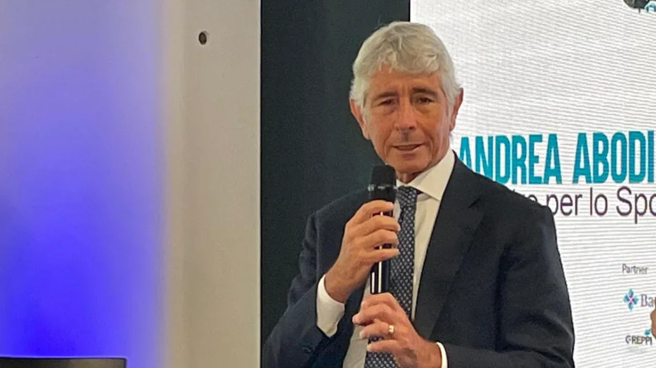 Italiya sport vaziri Infantinoning futbol bo‘yicha keskin bayonotiga javob qaytardi