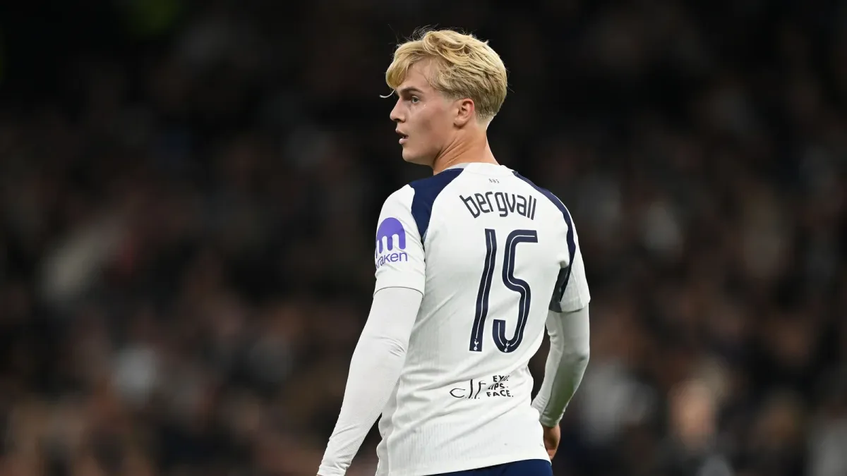 Tottenxem Lukas Bergvall uchun tushgan yirik taklifni rad etdi