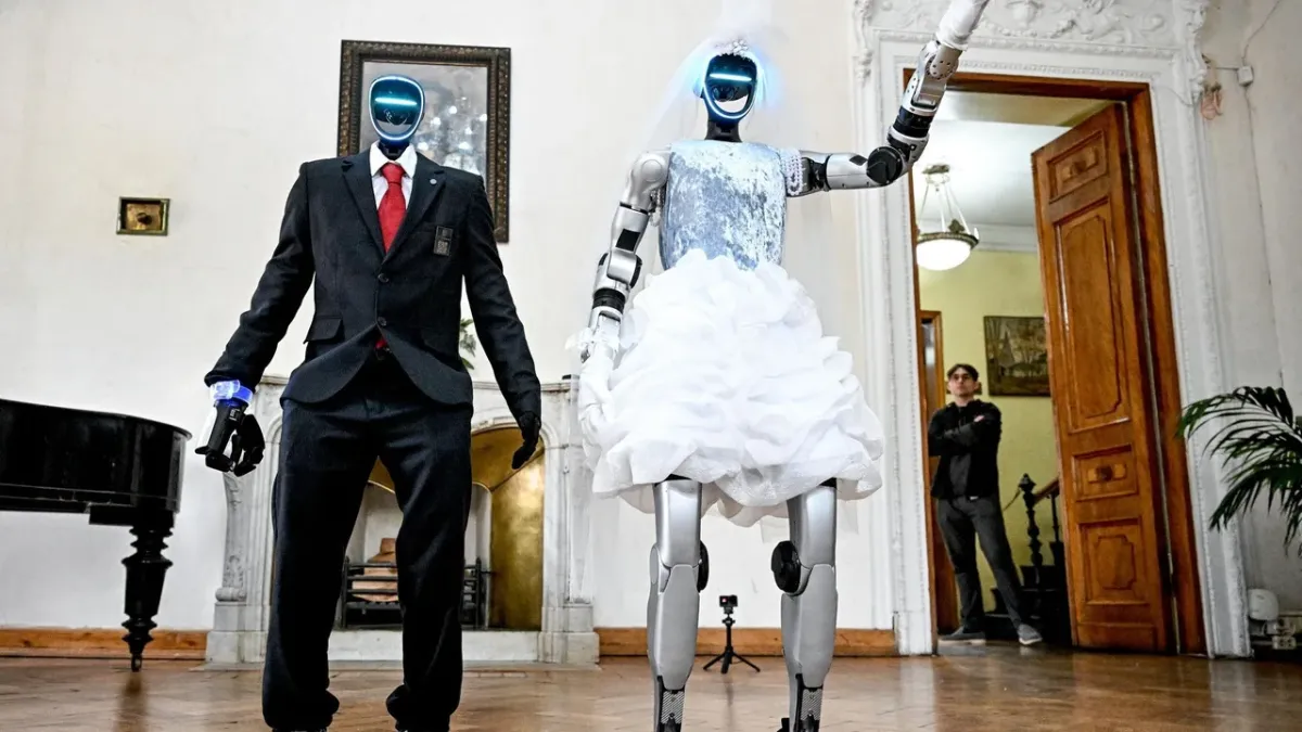 Moskvada ilk bor gumanoid robotlar o‘rtasida nikoh o‘tkazildi