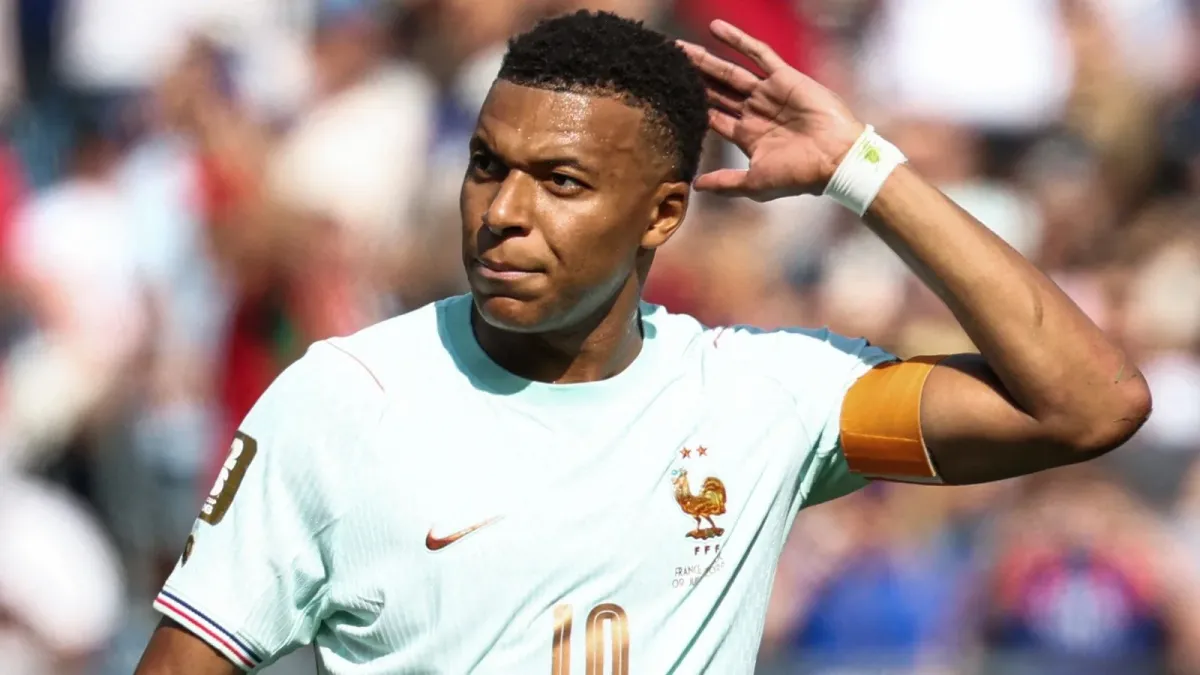 Klod Makelele Kylian Mbappeni Ronaldo Nazario bilan qiyosladi