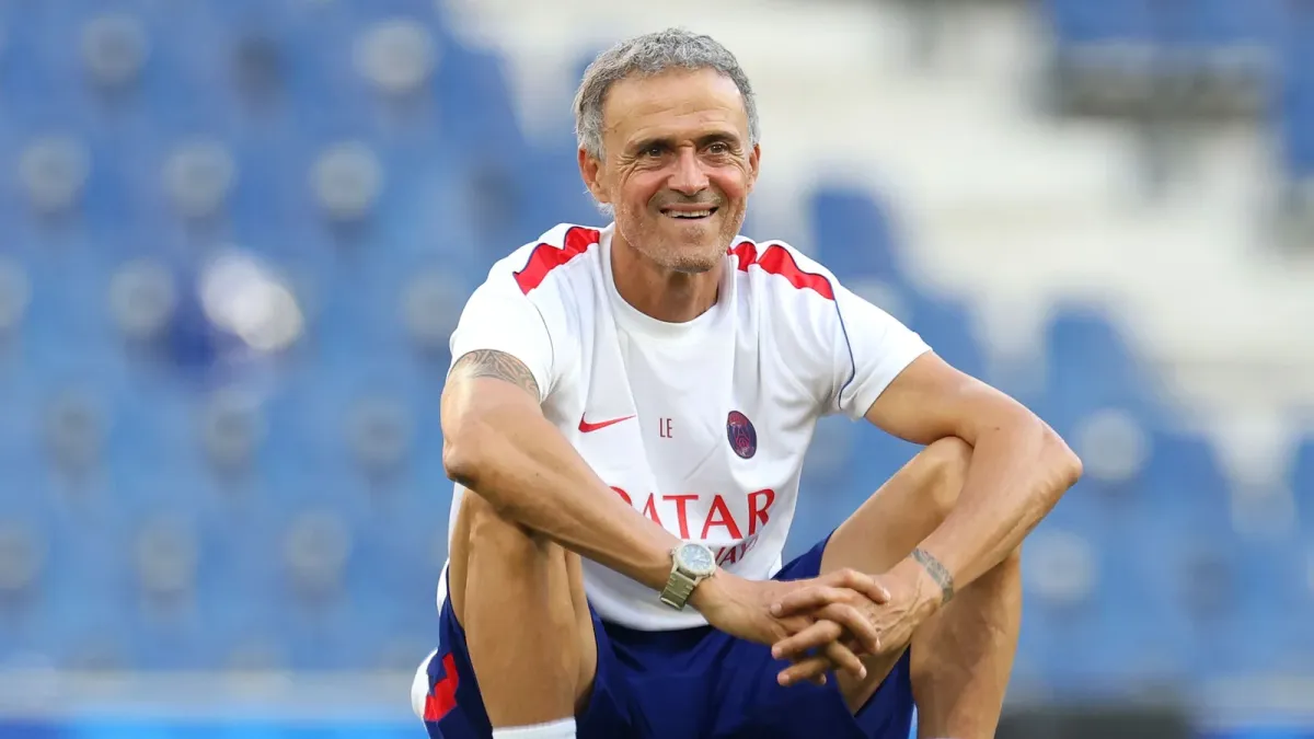 Luis Enrike Bredli Barkolaning transferi borasidagi savollarga javob bermadi