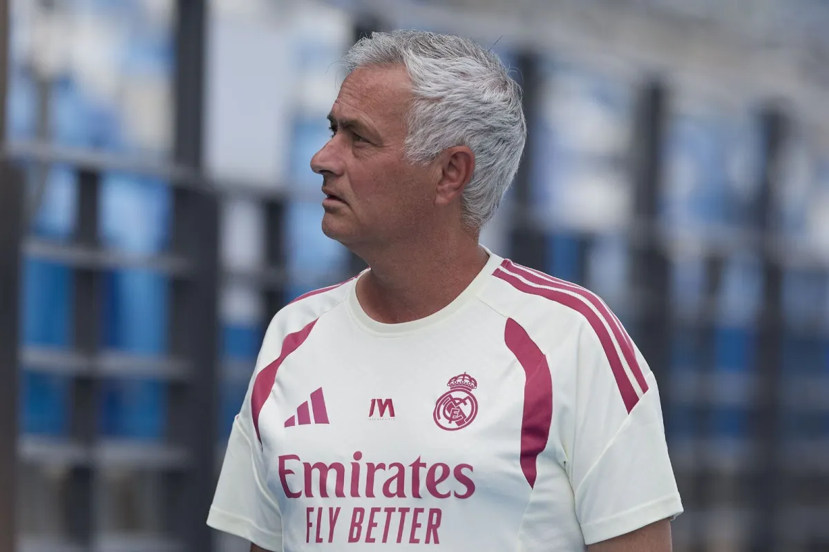 Mourinyu jamoada birlik va intizom muhimligini ta'kidladi