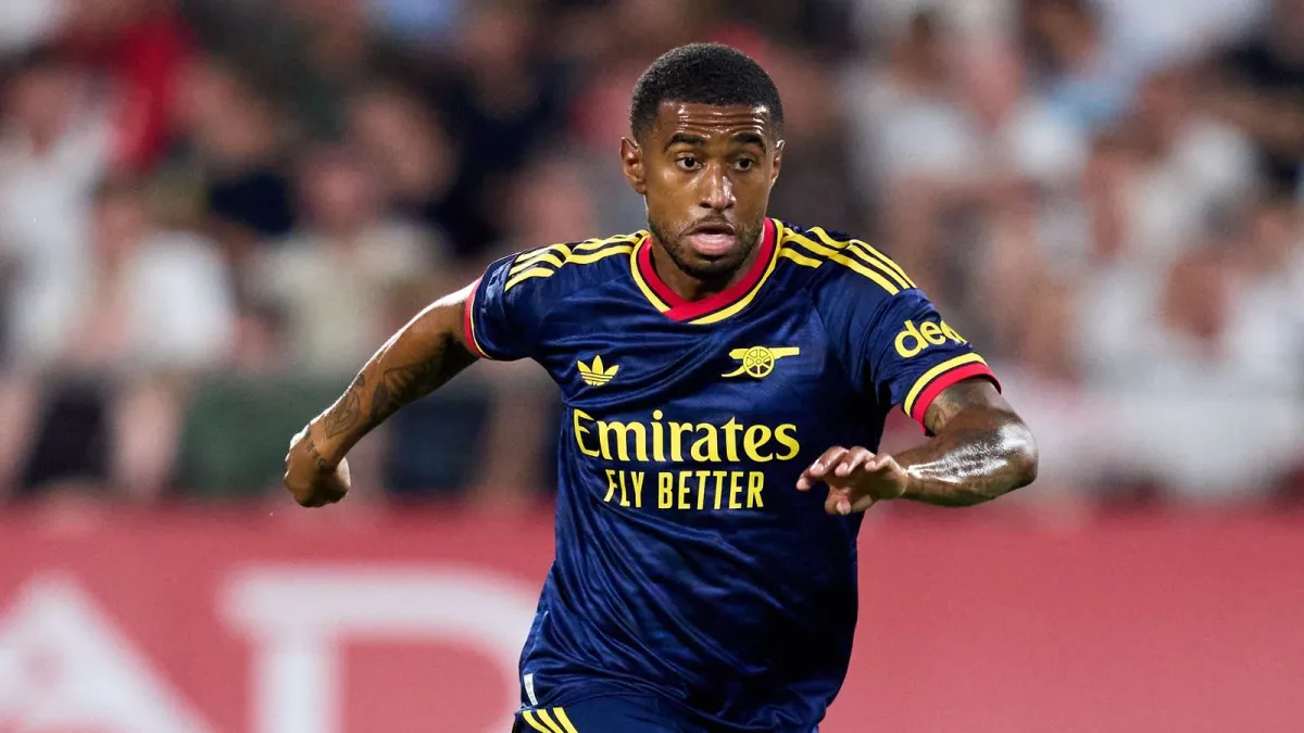 Arsenal Reiss Nelsonni sotish boʻyicha Vest Xem bilan muzokara boshladi
