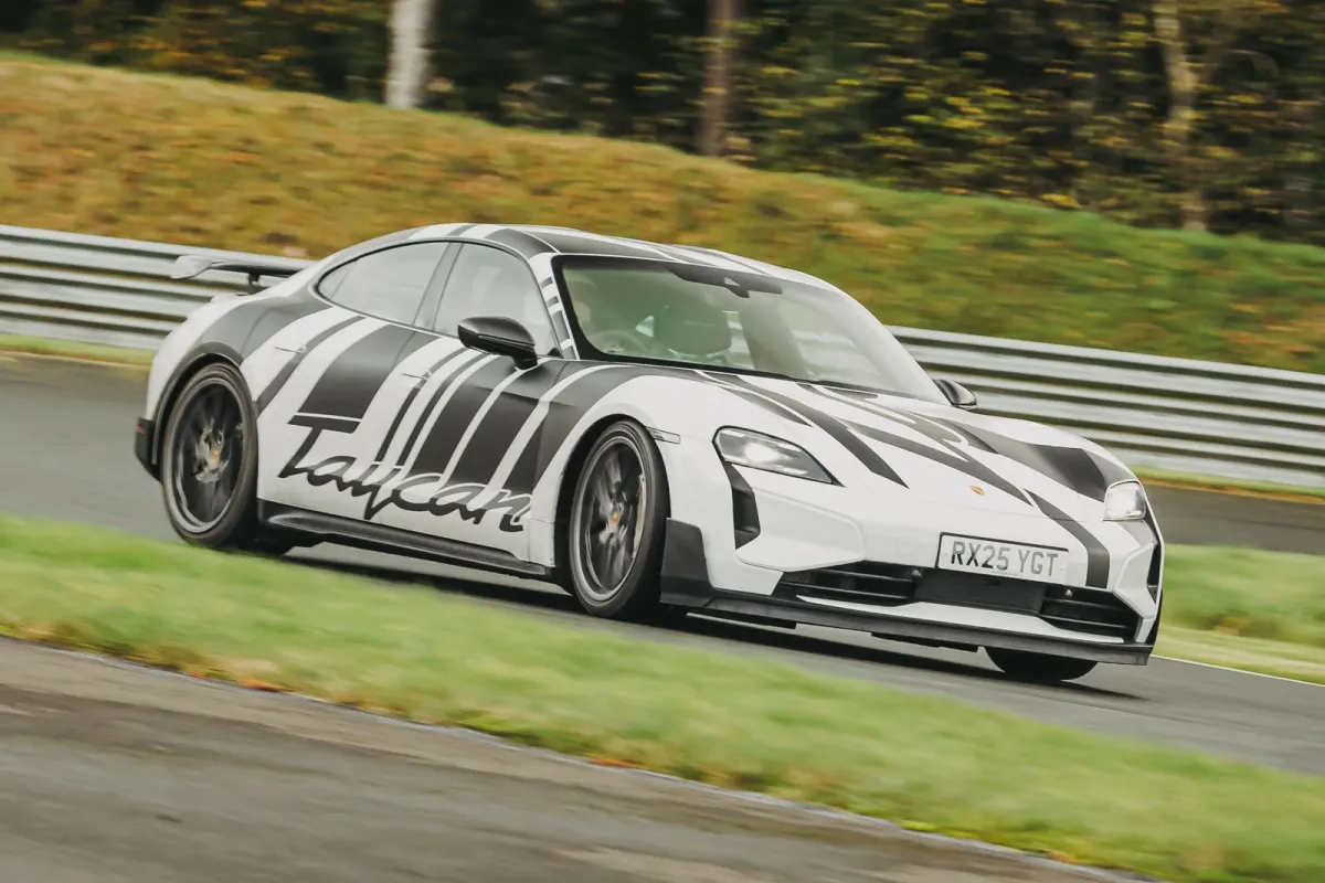 Porsche 2030-yilgacha Taycan modelini ishlab chiqarishdan olib tashlashi mumkin