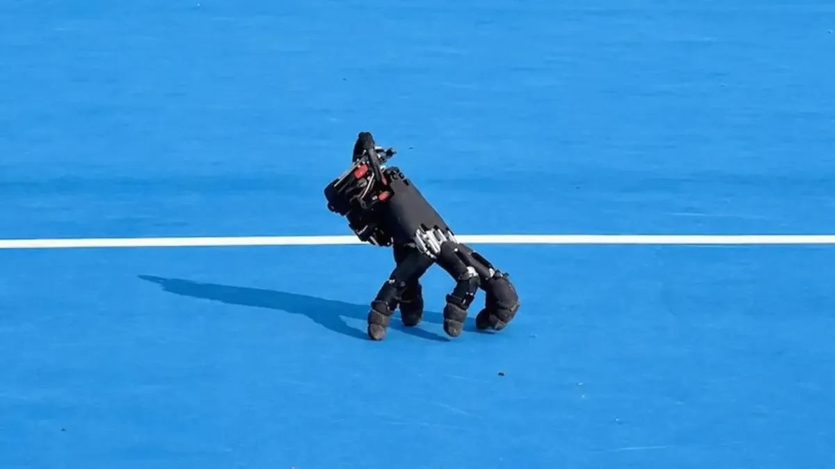 Shveysariyalik olimlar barmoqlari yordamida harakatlanuvchi robot qo'l yaratdi