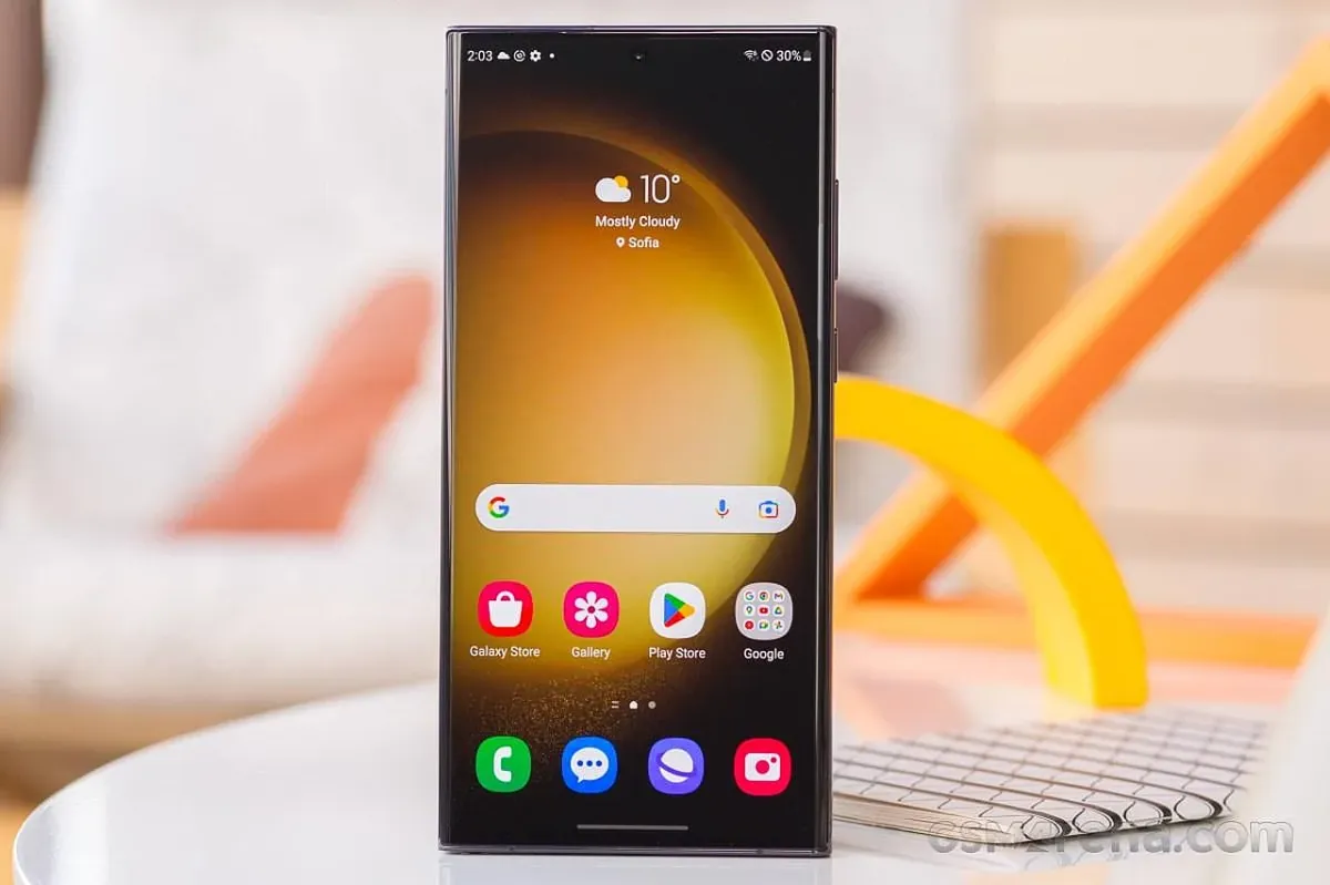 Samsung AQShda patent mojarosi tufayli taqiq xavfiga duch keldi