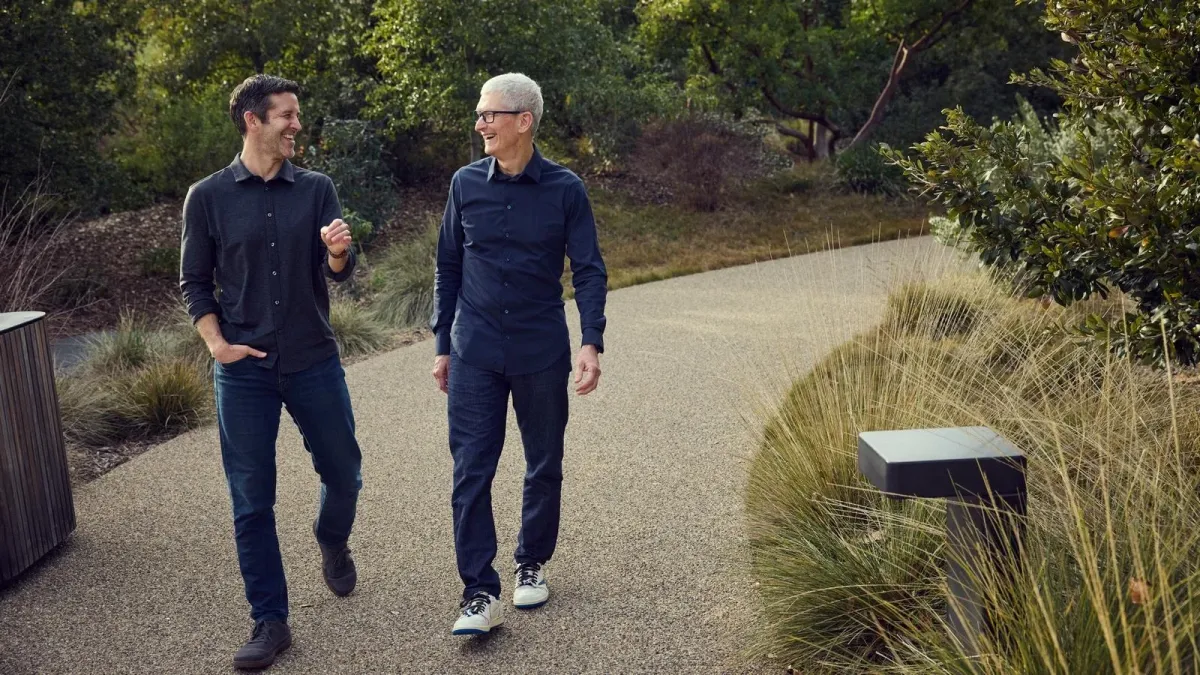 Tim Kuk Apple kompaniyasi bosh direktorligidan ketmoqda