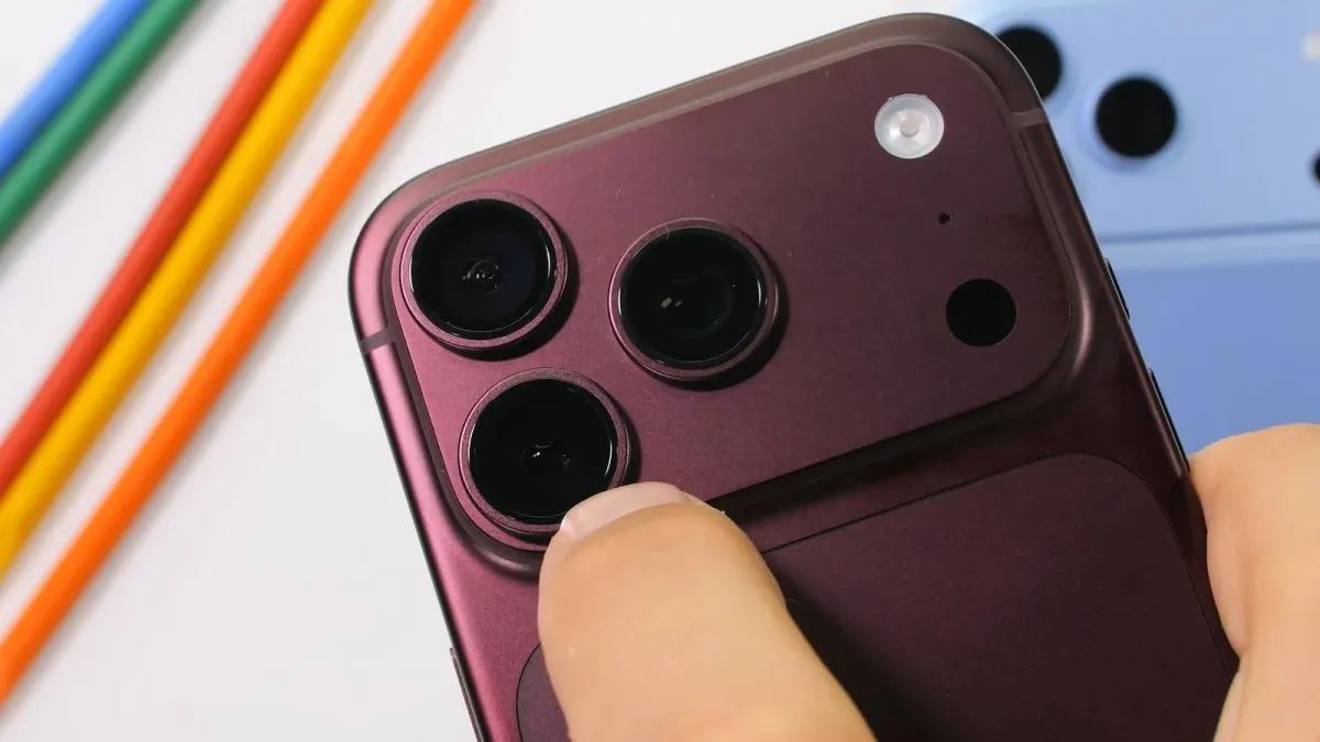 iPhone 18 Pro ekran himoyasi raqobatchilardan ancha mustahkam chiqdi