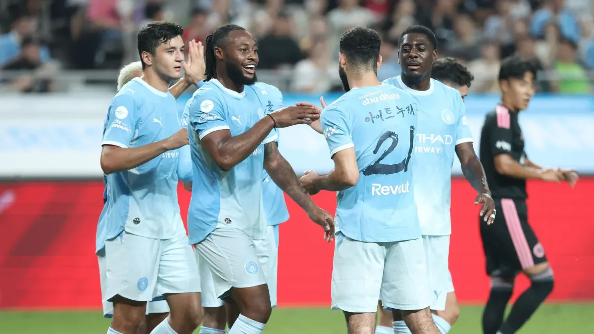 Manchester Yunayted Rayan Ait-Nuri uchun rasmiy taklif bilan chiqdi