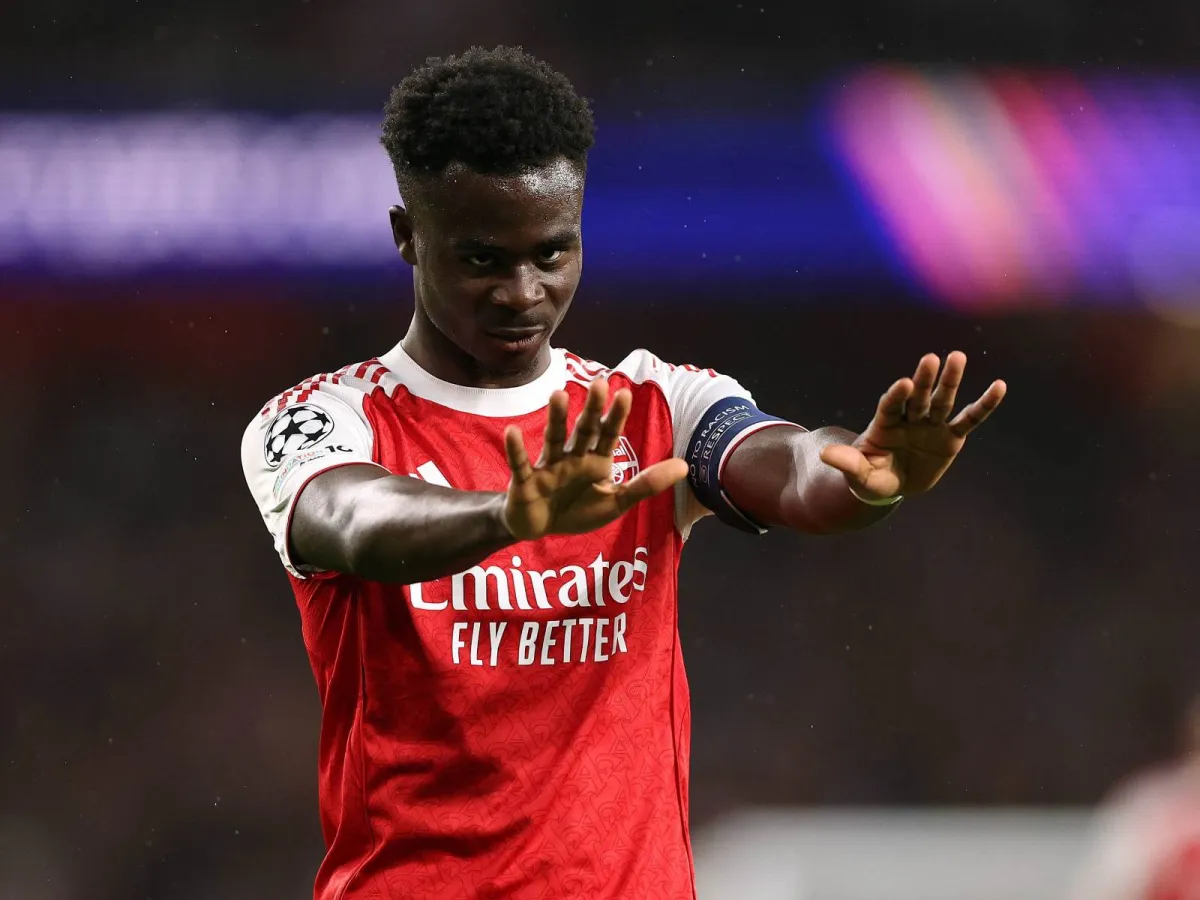 Bukayo Saka jarohati sababli yil oxirigacha maydonga tushmasligi mumkin