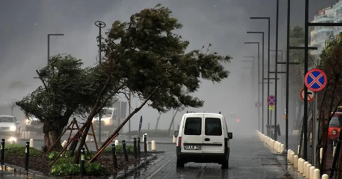 Antaliyada kuchli tornado oqibatida to‘rt nafar ishchi halok bo‘ldi