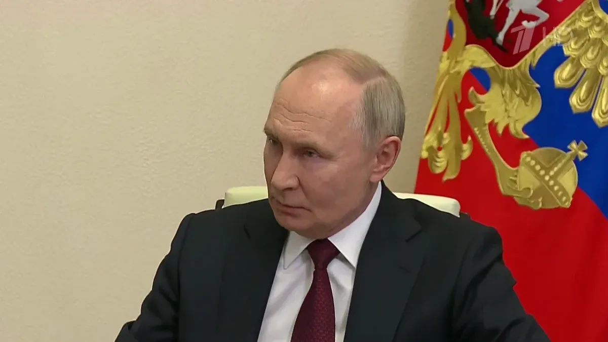 Putin Rossiyadagi elektron tijorat obyektlariga qilingan hujumlarni qoraladi